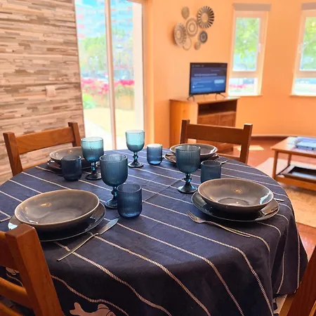 Mace House * Monte Gordo